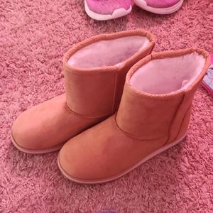 Winter boots